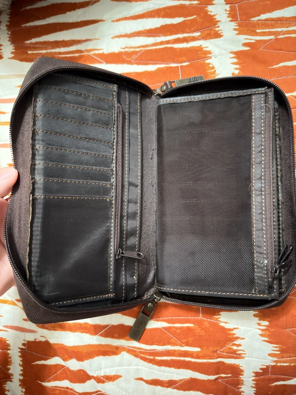 STS Ranchwear Brown Zip-Around Leather Wallet
